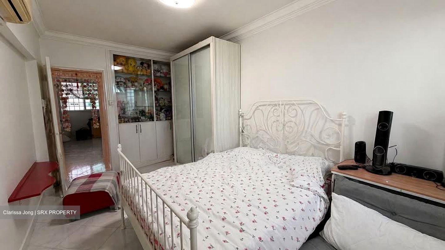 Blk 844 Yishun New Town (Yishun), HDB 4 Rooms #574047101